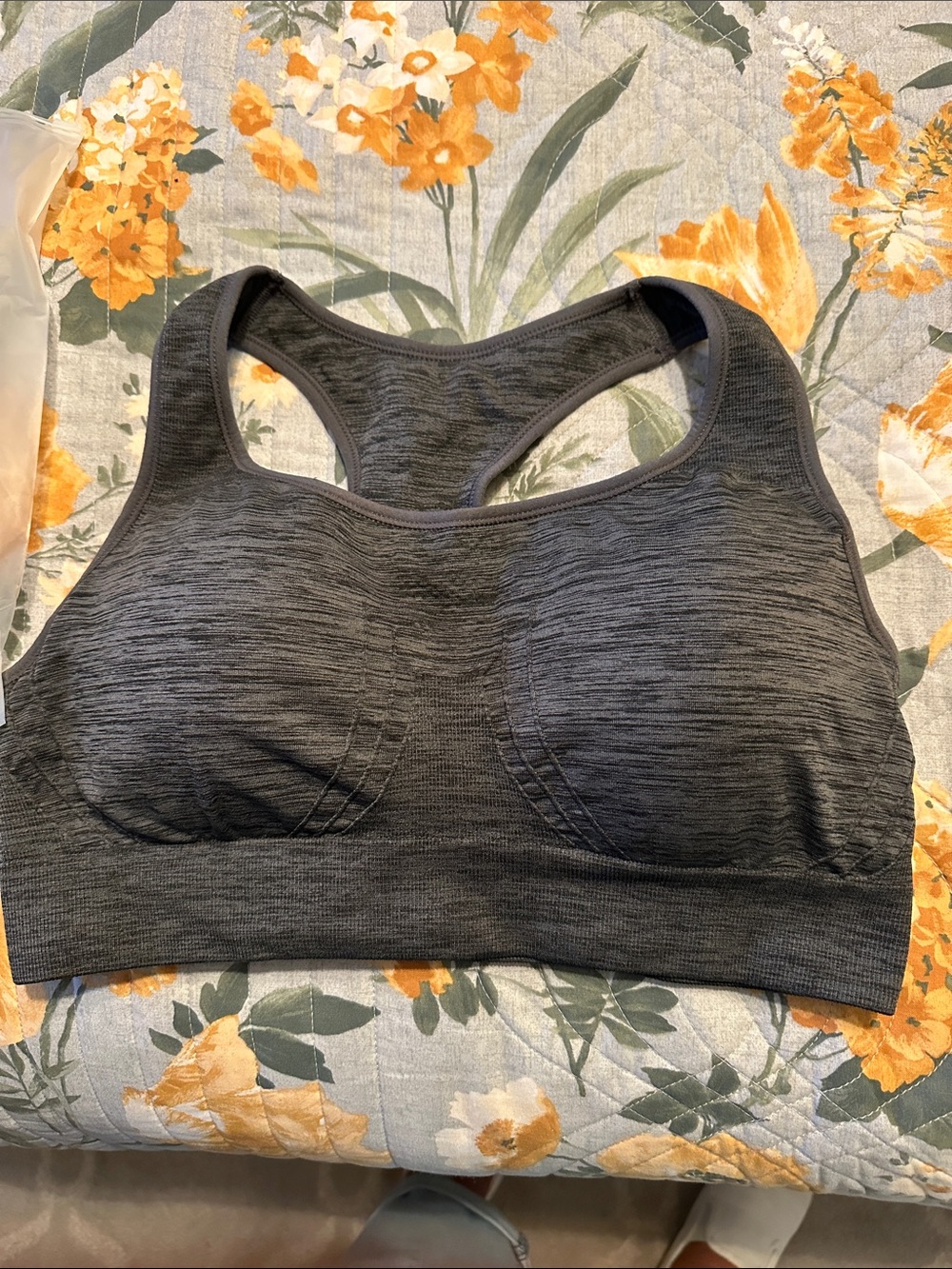 Seamless Racerback Sports Bra in Charcoal Gray